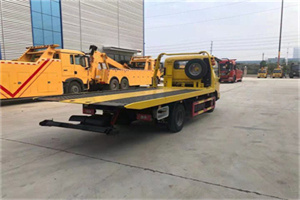 振安区非事故拖车