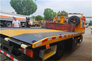 振安区附近拖车电话号码服务